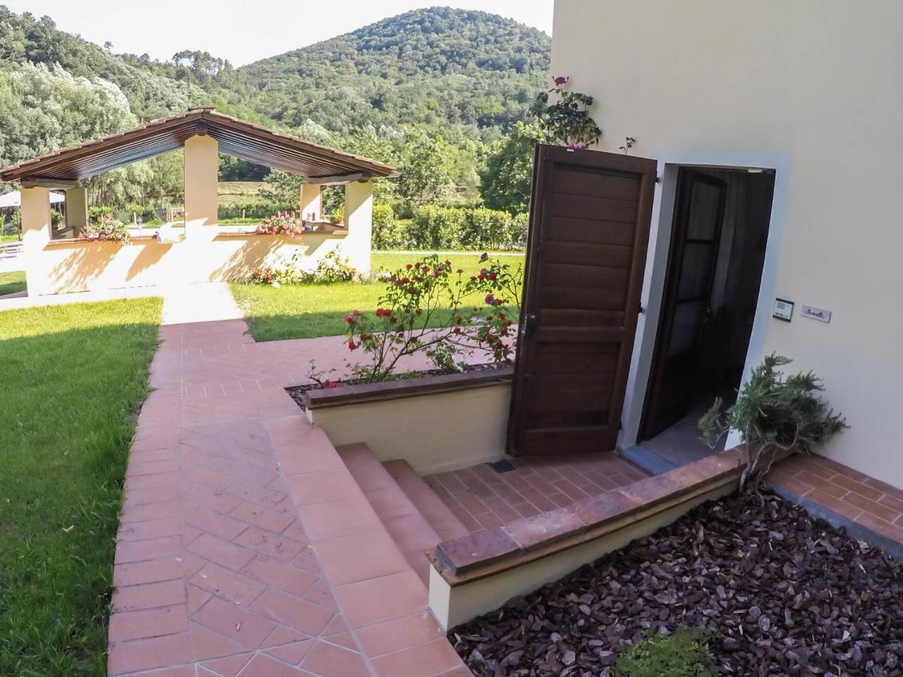 Casale La Fata -Tipico Toscano Immerso Nelle Colline Tra Lucca E Versilia, 6 Appartamenti Indipendenti Camaiore Luaran gambar